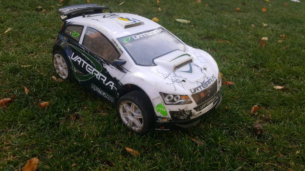 vaterra rc rally car